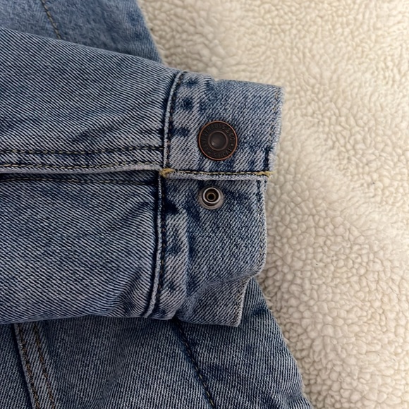 LEVIS SHERPA LINED JACKET - Picture 11 of 14